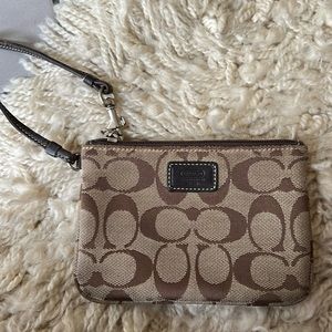 Great condition Coach wristlet